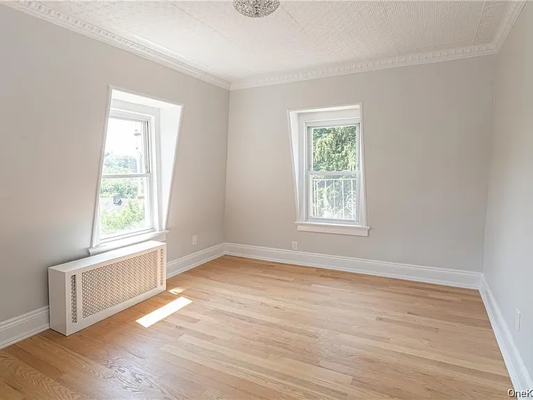 174 Parkview Ave #3 — Photo 10
