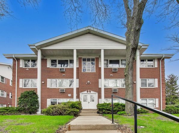 205 Country Club Dr