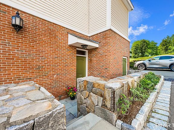 3rd image of 442 Main Avenue #8