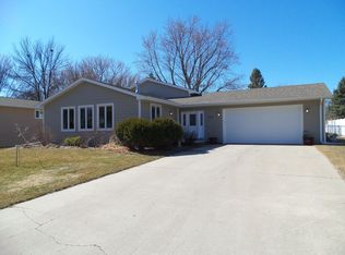 1516 Buffalo Trl, Brookings, SD 57006