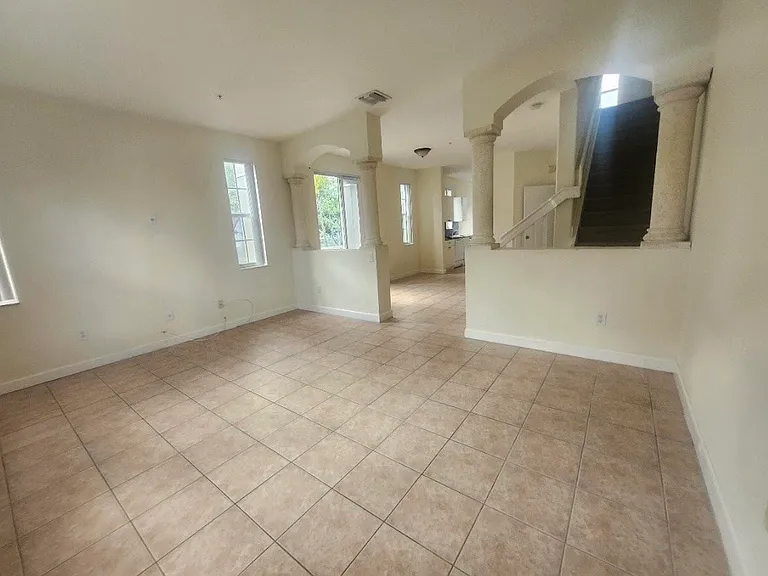 3408 Shoma Dr — Photo 4
