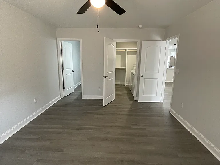 3234 Pleasant Valley Cir — Photo 6