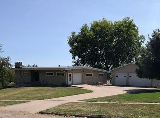 170 Sherman St, Muscatine, IA 52761