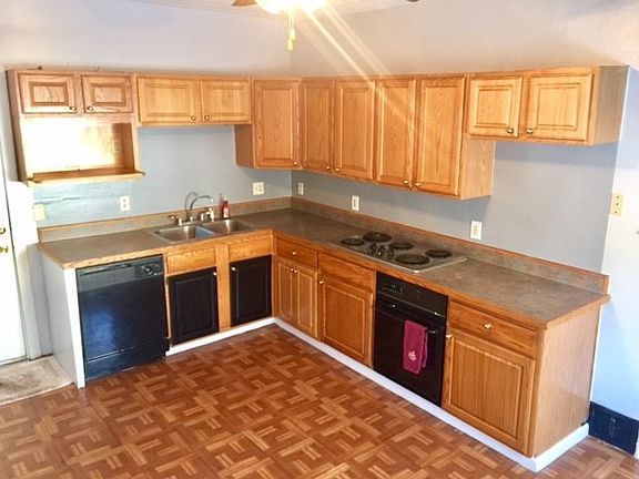 2nd image of 639 Franklin Avenue # First Floor