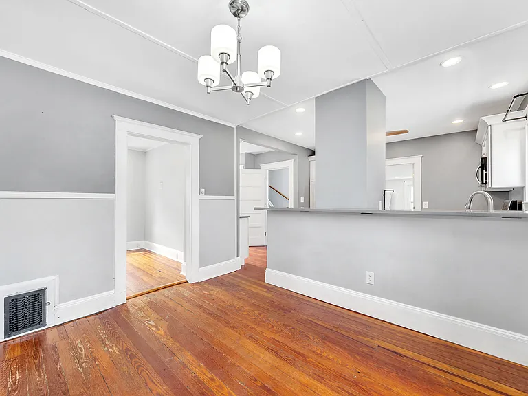 36 Marshall St #1 — Photo 13