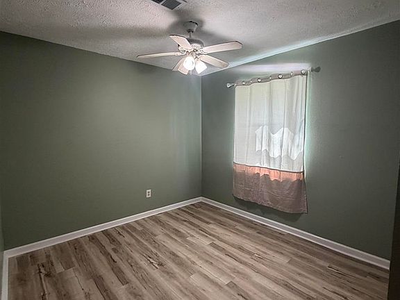 4th image of 3507 Grissom Way