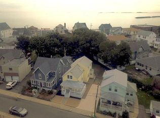 55 Beach Rd, Winthrop, MA 02152
