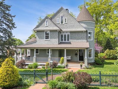 104 Beach Avenue, Larchmont, NY, 10538