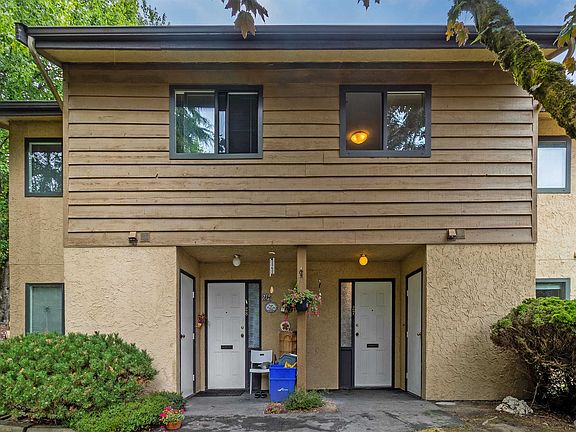 2nd image of 6100 Tiffany Blvd #27