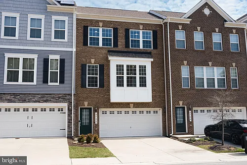 9722 Glassy Creek Way Photo 1