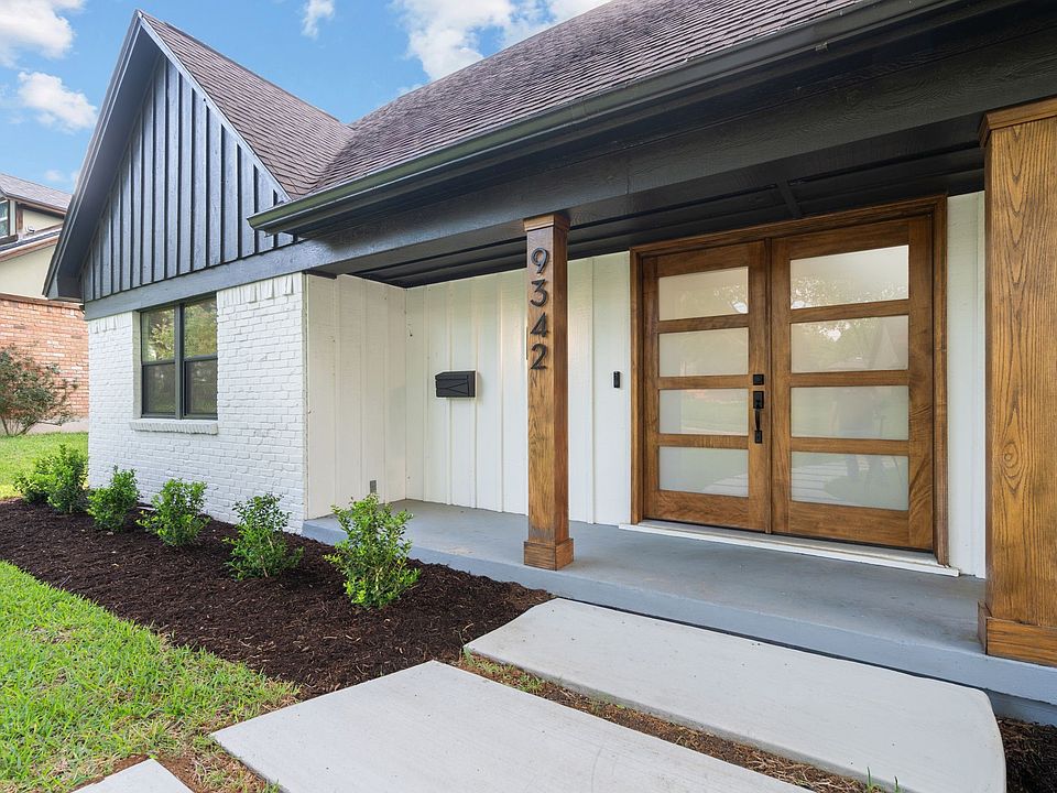 1st image of 9342 Springwater Dr