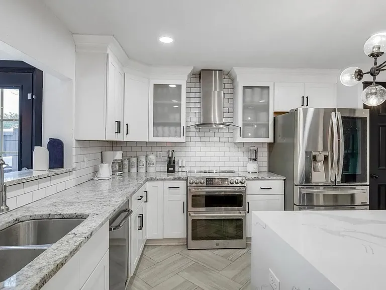 1825 Arundel Dr — Photo 27