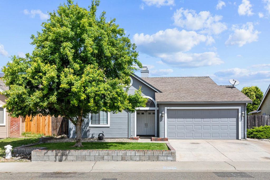 【砂バス】 8549 Yellowtail Way, Antelope, CA 95843 | Zillow