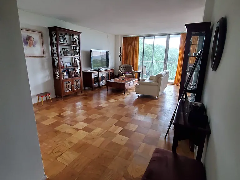 2059 Huntington Ave #1106 — Photo 2