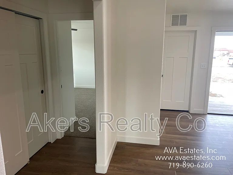 970 S Coral Pl — Photo 11