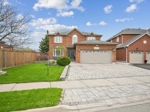 4 Bates Ct S, Brampton, ON L6X 3E9