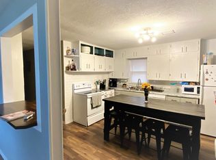 925 N Bebe St, Wichita, KS 67212