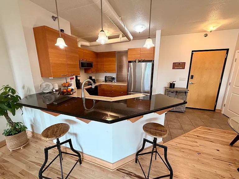 102 N Water St #302 — Photo 5
