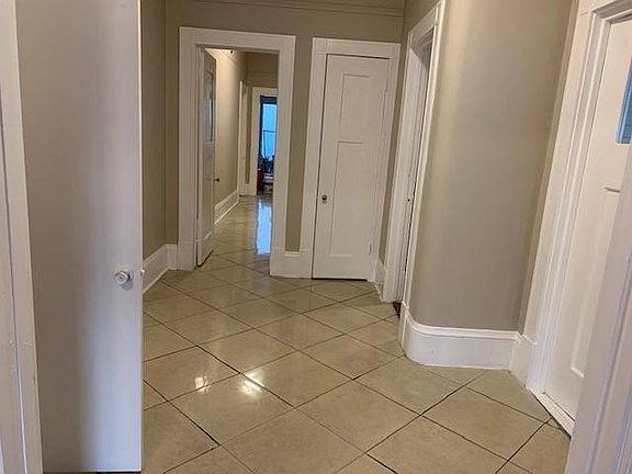 3rd image of 136 S 13th St #5