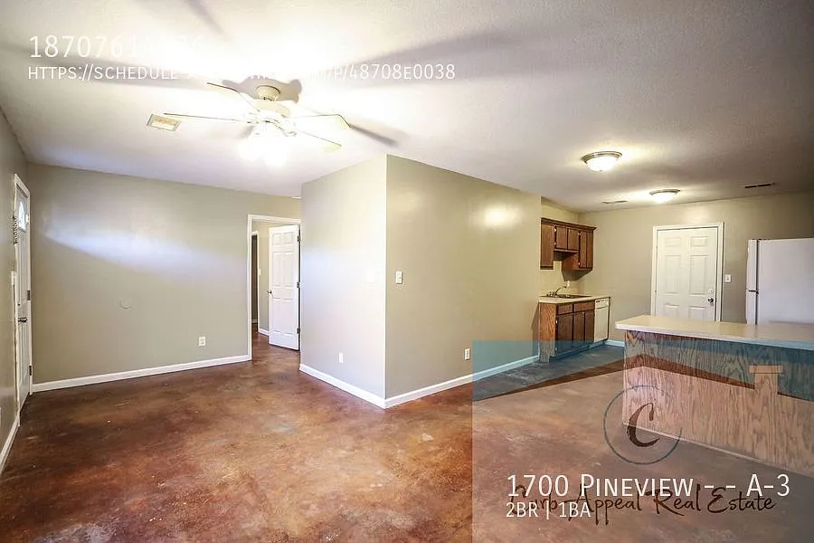 2 bed / 1 bath apartment — Photo 3