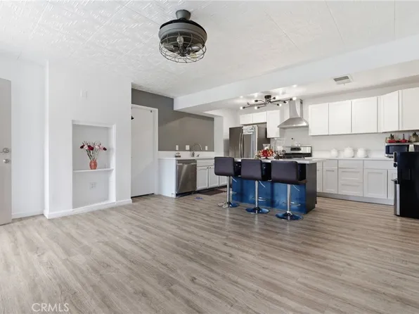 2829 S Fairview St Unit B, Santa Ana, CA 92704