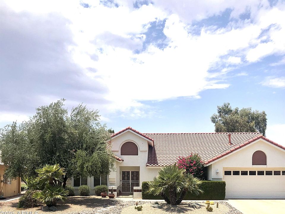 1st image of 20402 N Meadowood Dr