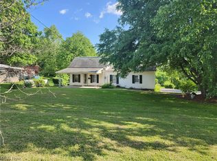 308 W Leatherwood Pike, Barnesville, OH 43713
