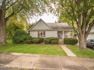 1217 Franklin St, Old Forge, PA 18518