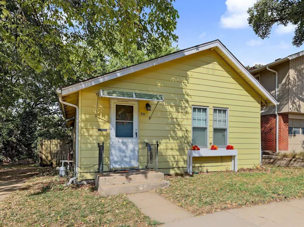 731 Cliff Dr, Augusta, KS 67010