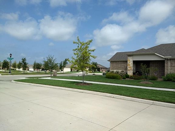 2nd image of 7976 Cool River Dr