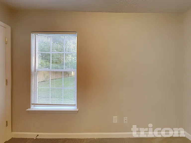 2008 Sunset Village Dr — Photo 9