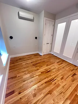 Rented by Level Group | media 12