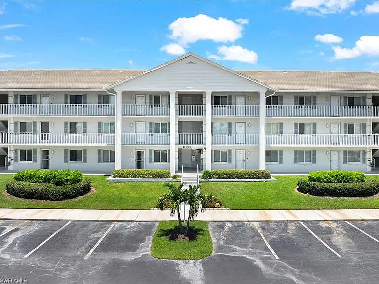 10684 Gulf Shore Dr #205 — Photo 34