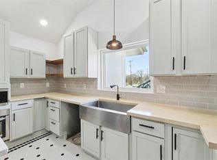 1220 W Dewey St, Shawnee, OK 74801