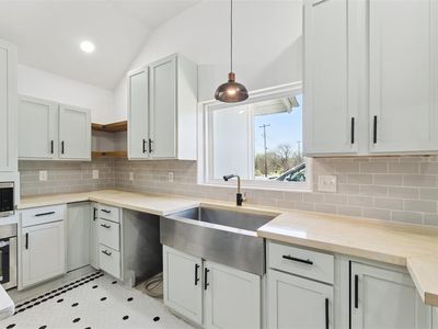 1220 W Dewey St, Shawnee, OK, 74801