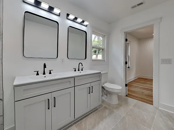 2633 Brentwood Pl, Charlotte, NC 28208