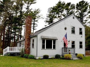 8 Fairway Dr, Buzzards Bay, MA 02532