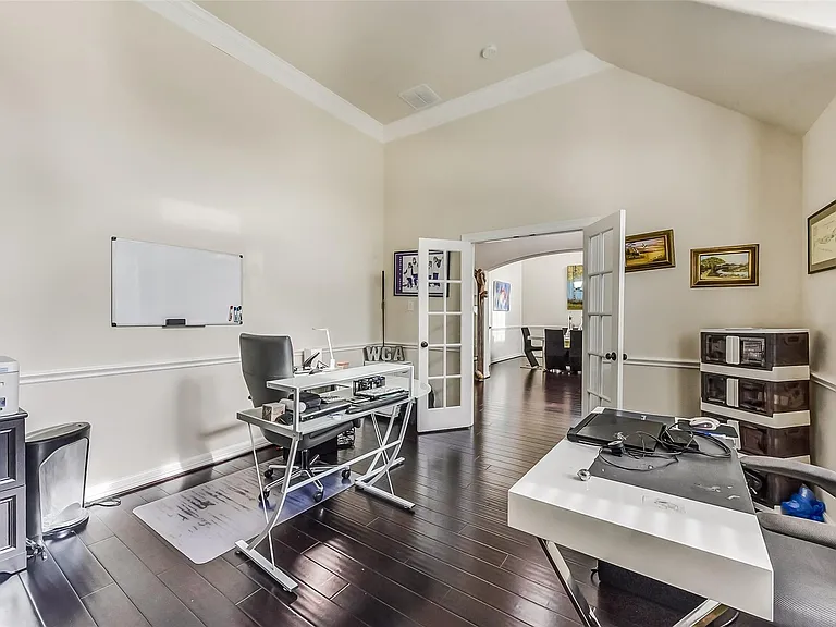 13918 Majestic Spring Ln — Photo 18