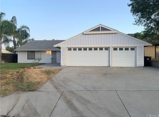 1804 Buckeye St, Highland, CA 92346