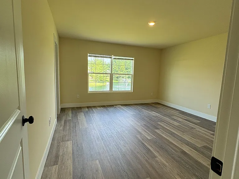 3840 Rohling Oaks Dr #M5 — Photo 8