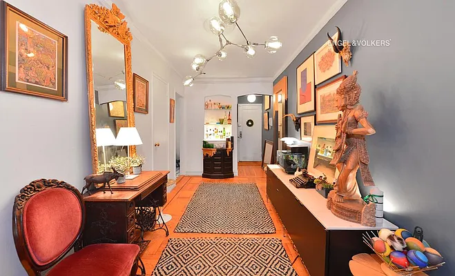 Sold by Engel & Völkers New York City | media 6