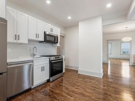 41 Westmoreland St, Dorchester Center, MA