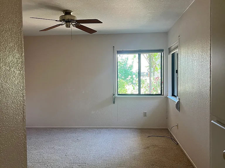 1417 Lake Blvd — Photo 23