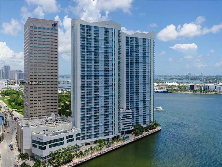 325 S Biscayne Blvd #3321 — Photo 6