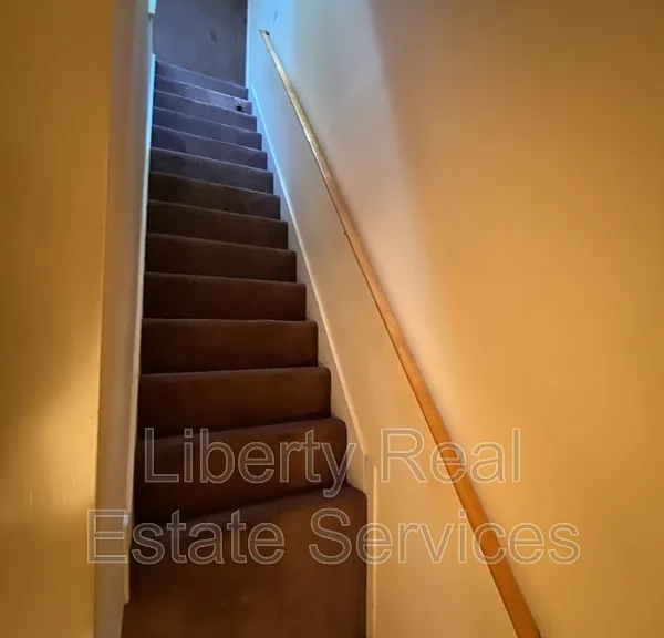 1100 Pineland Ave #8C — Photo 11