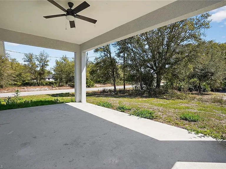 4630 Gene Ave N — Photo 28