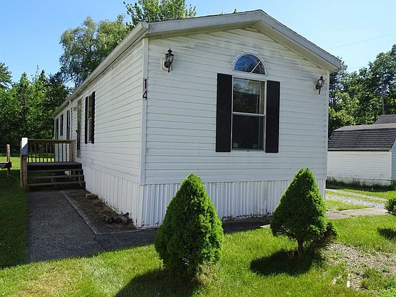 2nd image of 14 Brower Blvd