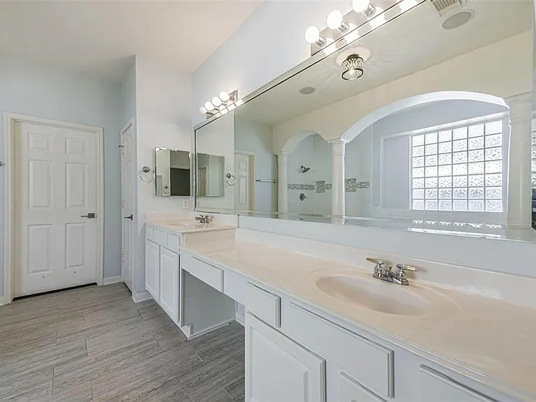 3603 E Cedar Hollow Dr — Photo 33