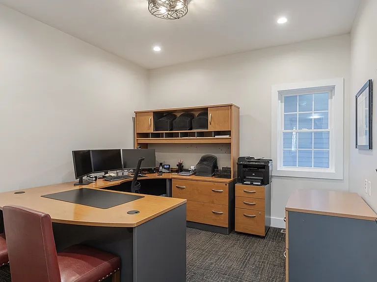 6 Ames Plaza Ln — Photo 10