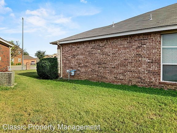 5th image of 4436 Bloomfield Ct
